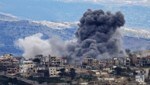 Rauch steigt nach israelischen Angriffen auf ein Dorf im Süden Libanons auf. Sollte Israel die ...
