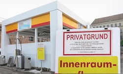 Eine Tankstelle in der Heiligenstädter Straße hat kein Pardon mit Kunden, die sich bei der ...
