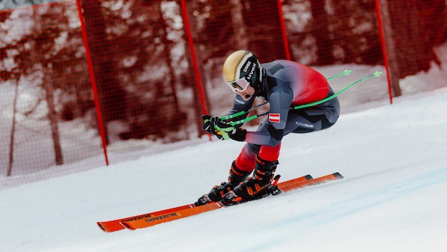 Johannes Aigner fuhr im ersten Training für die Paralympics-Abfahrt am Samstag gleich eine ...
