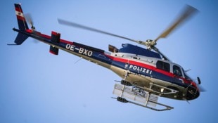 Die Polizei suchte mit Hubschrauber, Drohne und Diensthunden nach dem Mann.