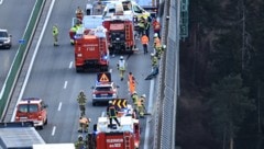 Der Unfall hatte einen Einsatz mitten auf der Europabrücke zur Folge.