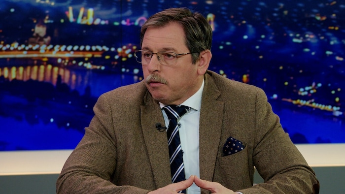 Nahost-Experte Walter Posch spricht im krone.tv-Interview über den tödlichen Angriff auf ...