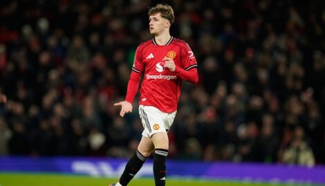 Jack Fletcher wurde für sechs Spiele gesperrt.