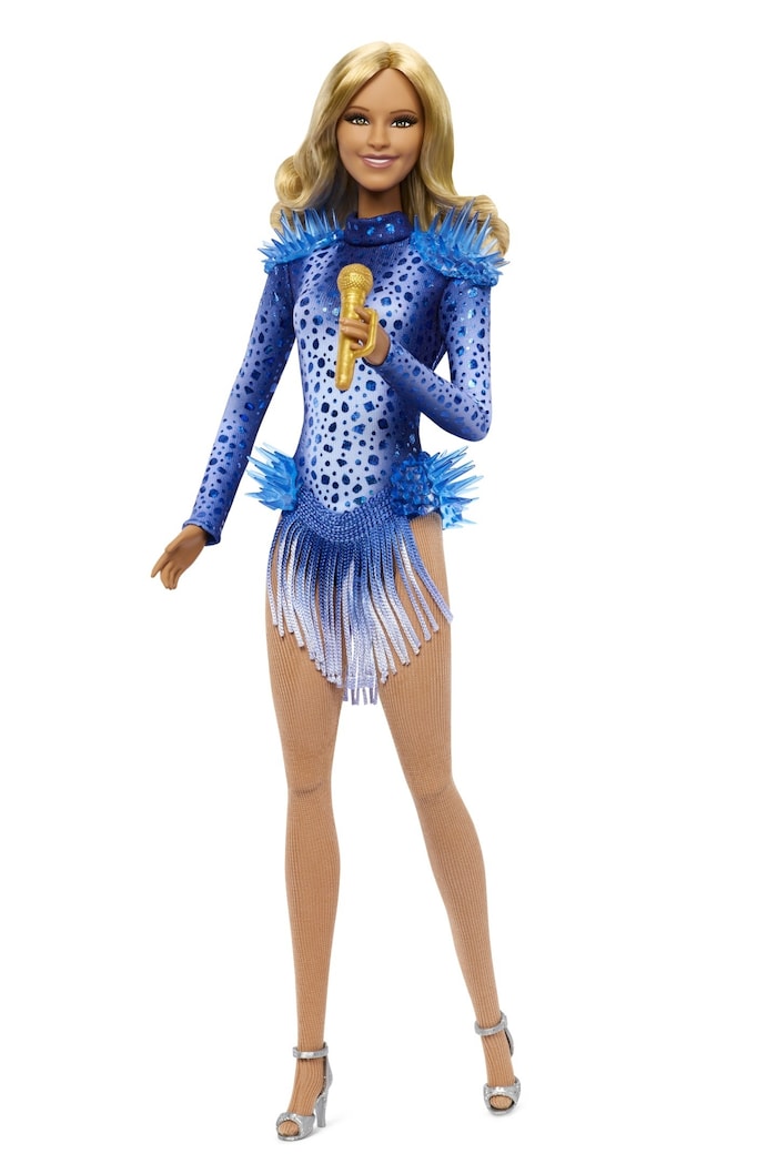 Die Helene-Fischer-Barbie soll bald in die Kinderzimmer einziehen.