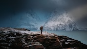 Immer auf der Suche nach Fotomotiven: Dennis Schmelz unterwegs auf Uloya in Nordnorwegen