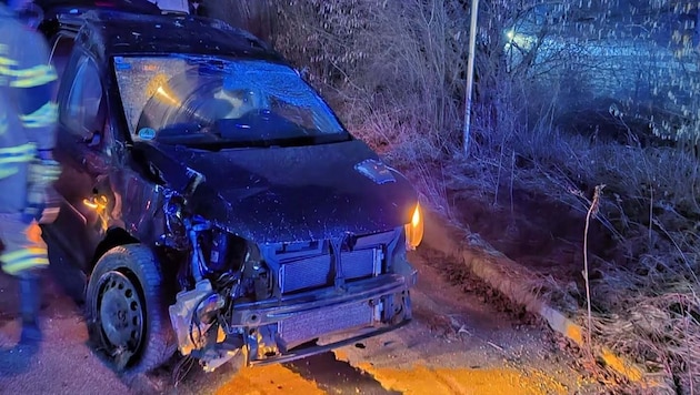 Das Wrack während der Aufräumarbeiten