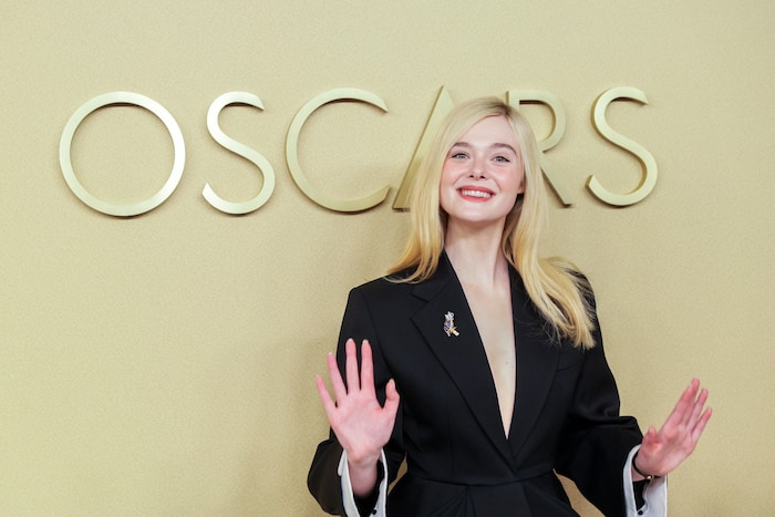 Elle Fanning ist bei den Oscars 2026 als „Beste Nebendarstellerin“ für ihre Rolle im Film ...