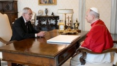 Alexander Van der Bellen im Gespräch mit Papst Leo XIV.