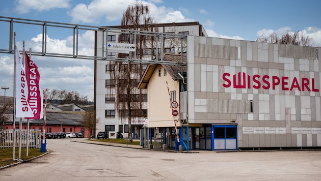 Bei Swisspearl in Vöcklabruck arbeiten aktuell 287 Beschäftigte, darunter 13 Lehrlinge.