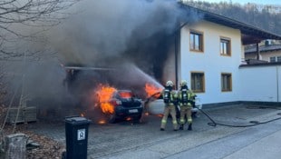 Das Feuer breitete sich sehr schnell aus.