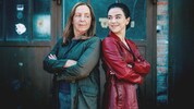 Langsam wachsen‘s zam: Gerti Bruckner (Susi Stach) und Heidi Mai (Mariam Hage) finden Wege zu ...