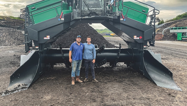 Die Maschine „Topturn“ wendet den Komposthaufen – auch sie kommt in den USA nun zum Einsatz.