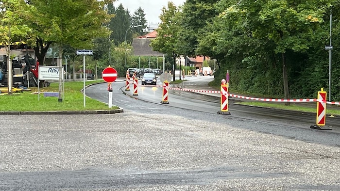 In Klagenfurt werden viele Straßen asphaltiert.