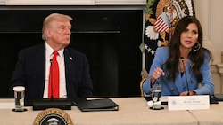 US-Präsident Donald Trump und Kristi Noem im Herbst 2025
