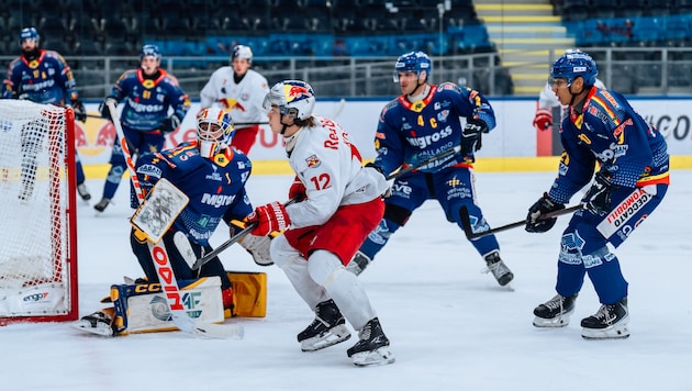 Luca Kogler (M.) traf doppelt.