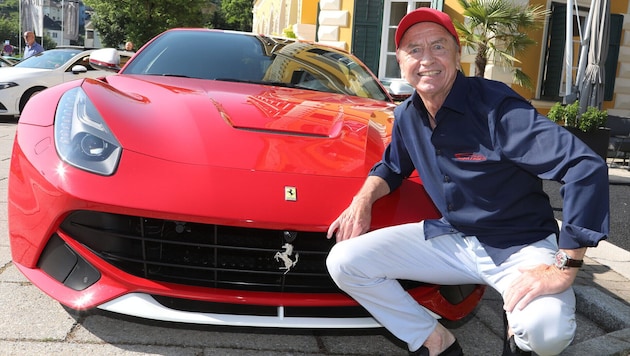 „Mister Ferrari“ Heribert Kasper bringt 400 Sportwägen nach Velden.