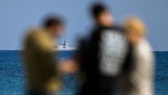 Vor Zypern ankern mittlerweile mehrere europäische Kriegsschiffe. 