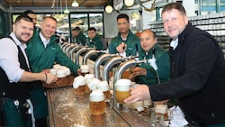 Countdown für die Eröffnung nach dem Winter. In einer Woche fließt im Schweizerhaus im Wiener ...