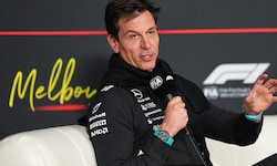 Mercedes-Teamchef Toto Wolff ist auf den Saisonauftakt am Sonntag gespannt.
