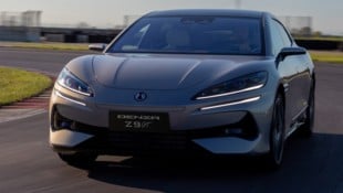 Der Denza Z9 GT soll als einer der Ersten die neue Batterie bekommen.