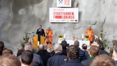 Am Freitag ging die Anschlagfeier über die Bühne. 