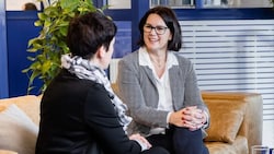 Finanzexpertin Regina Schickinger bildet seit Jahren andere Frauen in Sachen Finanz- veranlagung ...