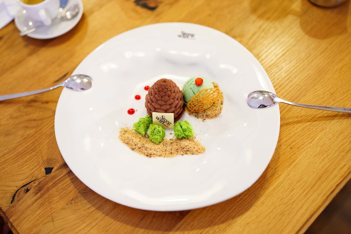 Eine Dessert-Spezialität: Steegwirt-Zapfen mit Latscheneis.