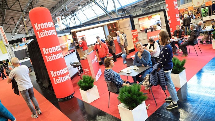 Auch die „Krone“ ist mit einem Stand auf der Messe.