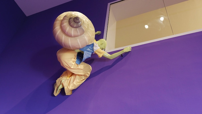 Die Mode-Ausstellung „Glumpert“ von Peter Fellner: