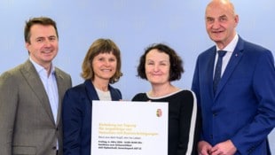 Mit der heutigen Angehörigentagung informieren das Sozialressort des Landes Oberösterreich und ...