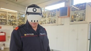 Lernen mit der großen Brille zu sehen.