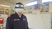 Lernen mit der großen Brille zu sehen.