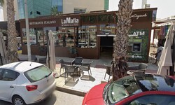 Italien hat die spanische Restaurantkette La mafia se sienta a la mesa verklagt. 