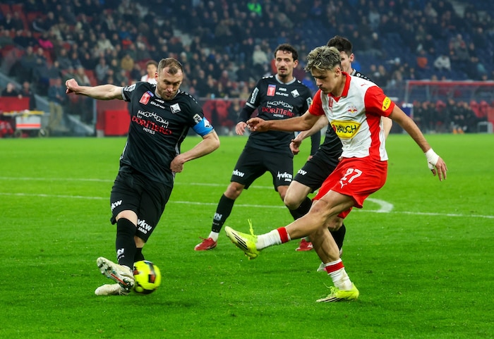Nach Red Bull Salzburgs 0:1-Niederlage gegen Altach ist einer von zwei möglichen nationalen ...