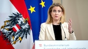 Außenministerin Beate Meinl-Reisinger hat den russischen Botschafter einbestellt.