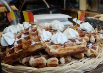 Auch die süßesten belgischen Waffeln können mit ausreichend Sport verbrannt werden. Man muss ...