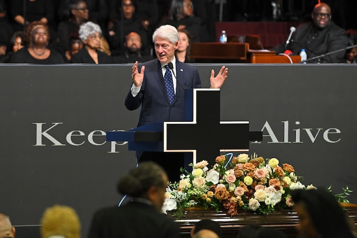 Auch der ehemalige US-Präsident Bill Clinton sprach bei der Trauerfeier für den Bürgerrechtler.