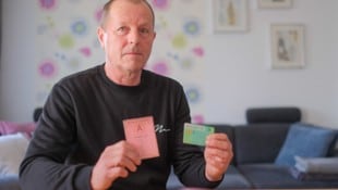 Harald Breit ärgert sich, dass seine E-Card einfach gesperrt wurde.
