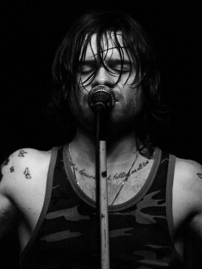 Mit Keith Caputo kommt eine der außergewöhnlichsten Stimmen der Rockwelt nach Salzburg.