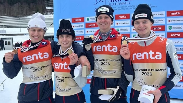 Großer Jubel bei den rot-weiß-roten Nachwuchs-Skispringern.