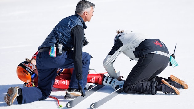 Leonie Zegg konnte in Val di Fassa nicht mal die Skier selbst ausziehen.
