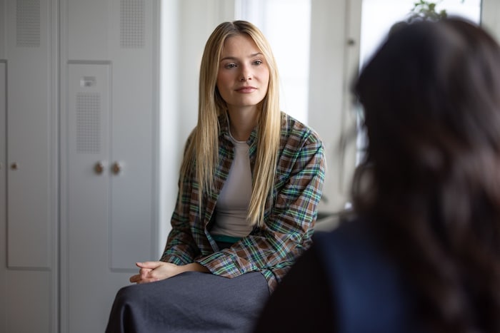 Die Sängerin stand bereits mit zahlreichen Künstlern auf der Bühne – darunter Nina Chuba, Montez ...