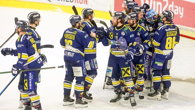 Pickten am Sonntag ihren Viertelfinal-Gegner: Die Zeller Eisbären.