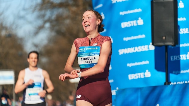 Cordula Lassacher im Ziel