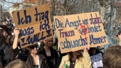 Am Sonntag ist Weltfrauentag: Tausende zogen durch Wiens Straßen, um für Gleichstellung zu ...