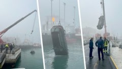 Ein Kran musste das Auto bergen.