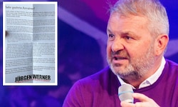 Austria-Fans demonstrieren mit einem offenen Brief gegen Ex-Sportvorstand Jürgen Werner.