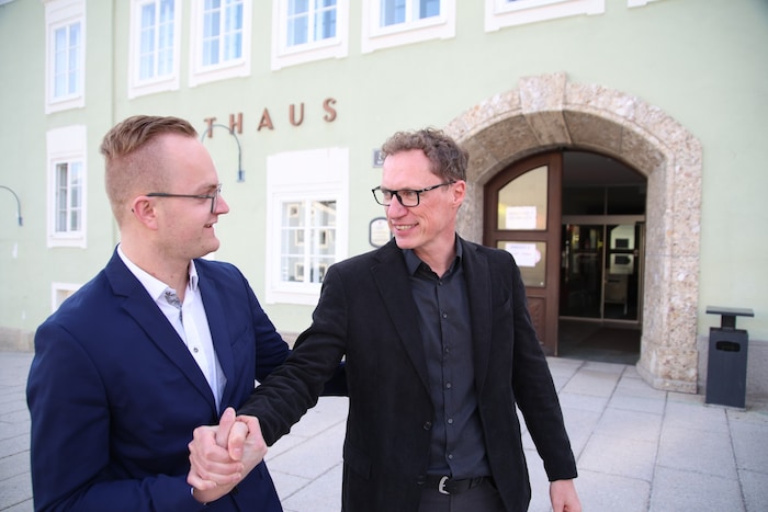 Faires Händeschütteln: Daniel Pitter gratulierte seinem ÖVP-Konkurrenten