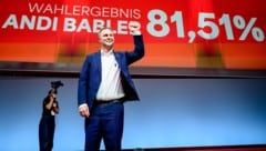 Dass ein Achter vor dem Ergebnis steht, dürfte bei Babler für Erleichterung gesorgt haben.