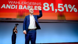 Dass ein Achter vor dem Ergebnis steht, dürfte bei Babler für Erleichterung gesorgt haben.